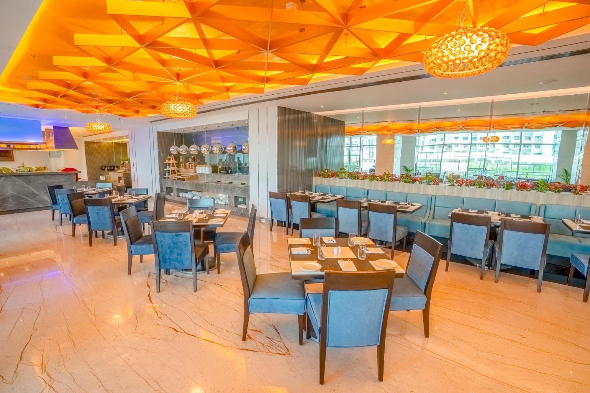 Radisson Blu Pune Hinjawadi Pimpri-Chinchwad Exterior foto