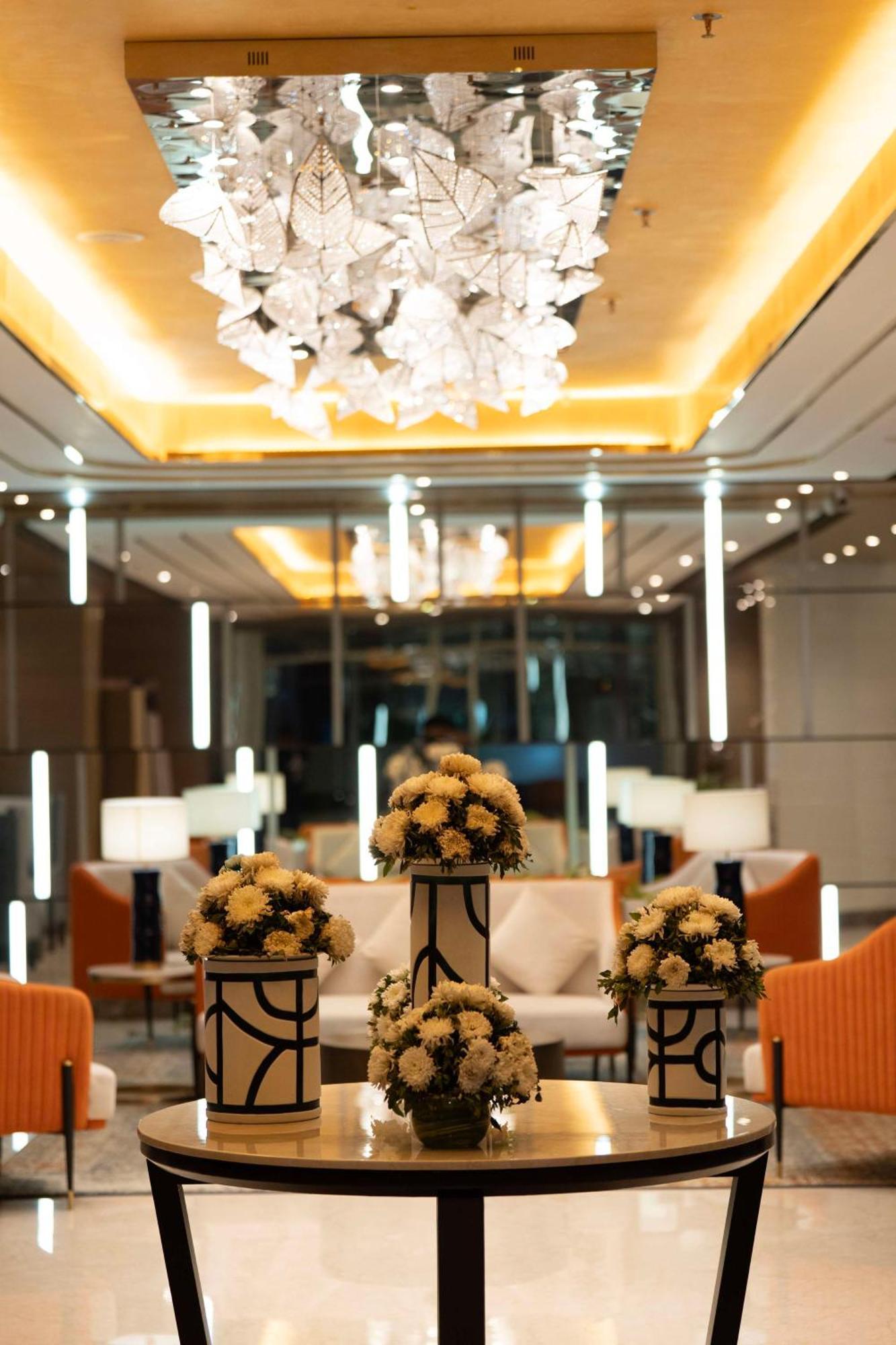 Radisson Blu Pune Hinjawadi Pimpri-Chinchwad Exterior foto